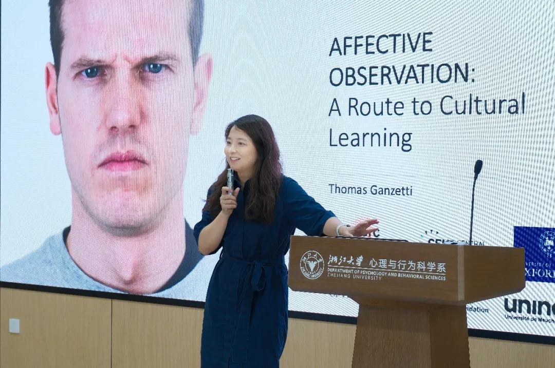 Dr. Xia Fang introducing the symposium